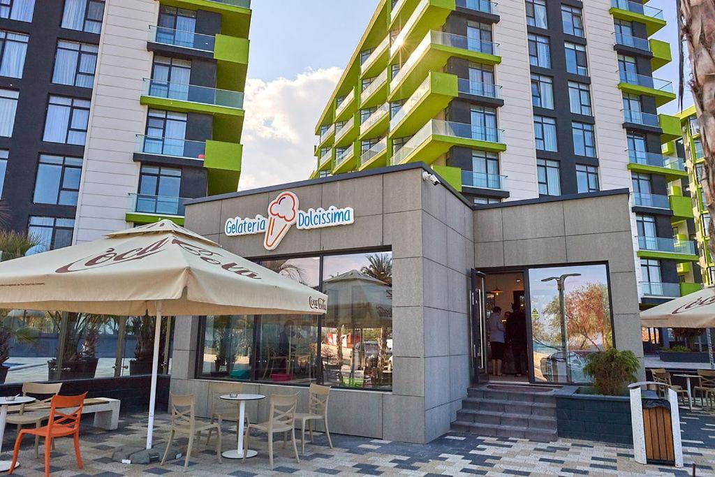 Aquamarin 2Bd Apt Spa N Pools Beach Resort Năvodari Kültér fotó
