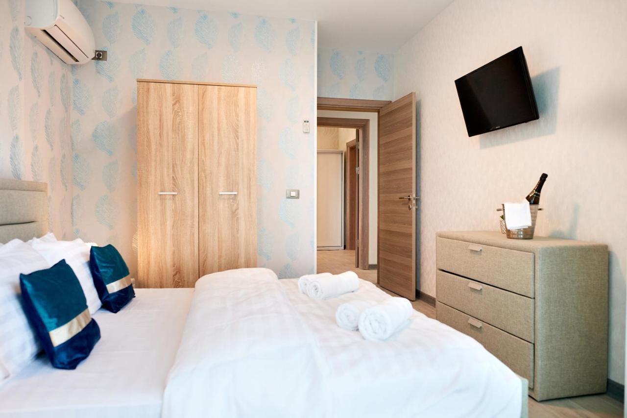 Aquamarin 2Bd Apt Spa N Pools Beach Resort Năvodari Kültér fotó