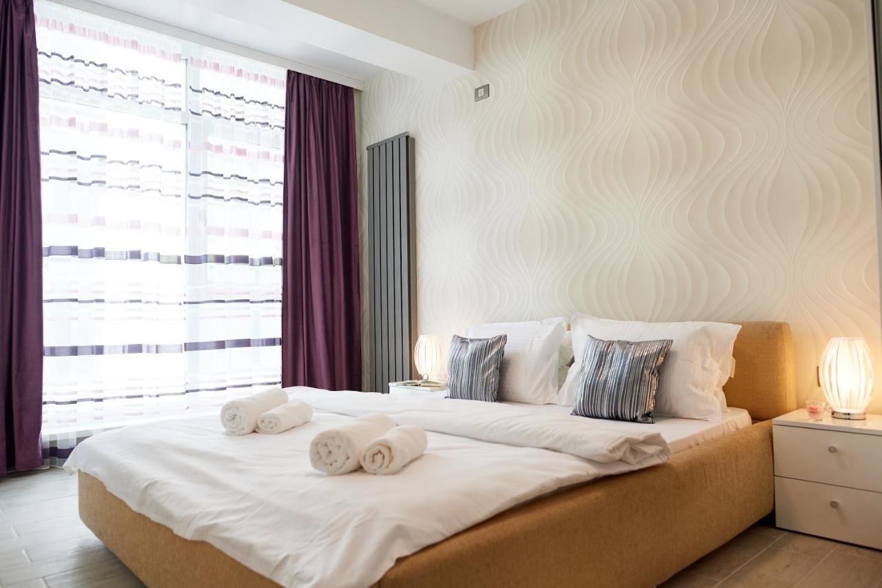 Aquamarin 2Bd Apt Spa N Pools Beach Resort Năvodari Kültér fotó