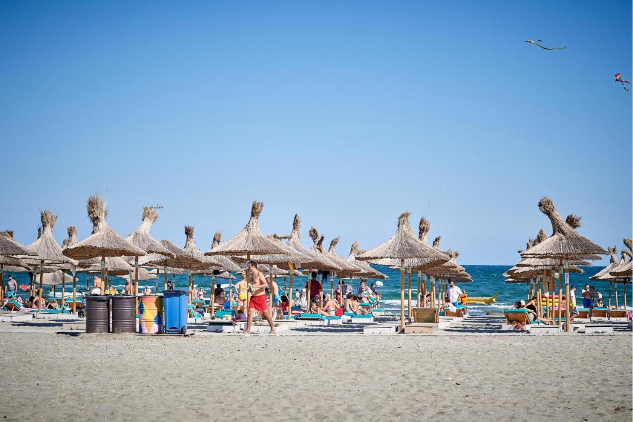 Aquamarin 2Bd Apt Spa N Pools Beach Resort Năvodari Kültér fotó