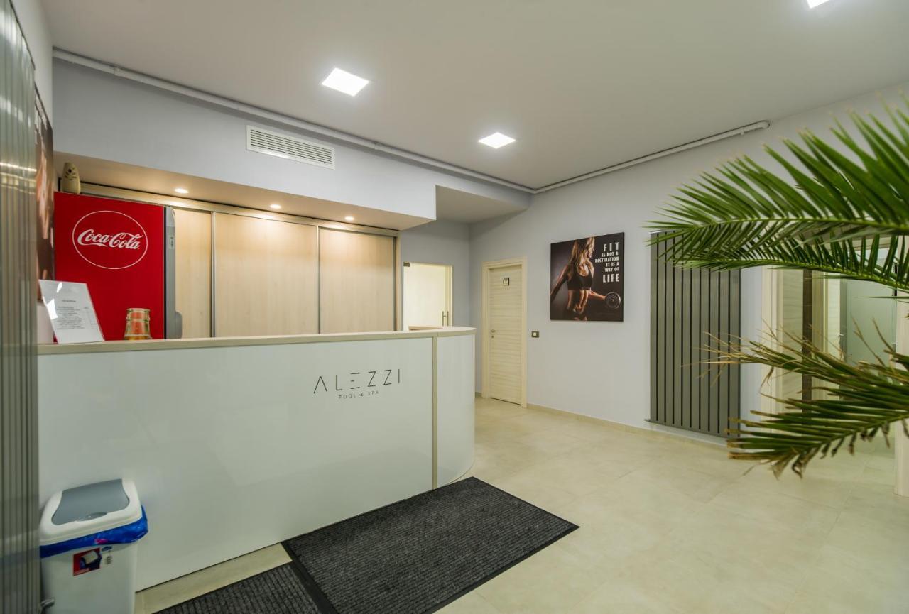 Aquamarin 2Bd Apt Spa N Pools Beach Resort Năvodari Kültér fotó