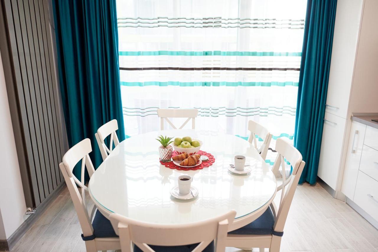 Aquamarin 2Bd Apt Spa N Pools Beach Resort Năvodari Kültér fotó